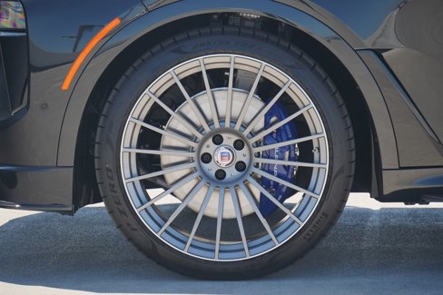 New 2026 BMW ALPINA XB7 image 5