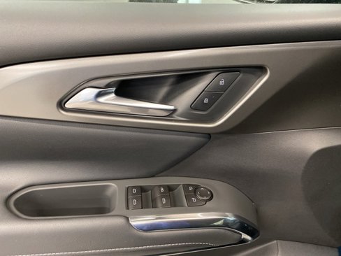 New 2026 Chevrolet Traverse LT w/ Driver Confidence Package image 25