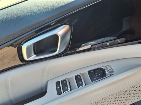 New 2026 Kia Carnival SX Prestige image 18