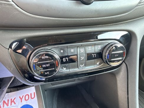 Certified 2023 Buick Encore GX Select image 16
