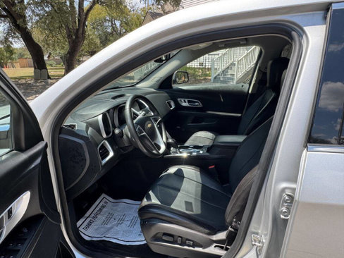 Used 2016 Chevrolet Equinox LTZ w/ Enhanced Convenience Package image 10