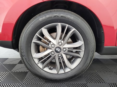 Used 2015 Hyundai Tucson SE image 31