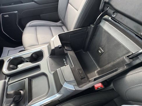 Used 2024 Chevrolet Silverado 1500 LT Trail Boss w/ LT Trail Boss Premium Package image 47
