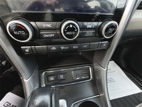 Used 2019 Subaru Ascent Premium image 33