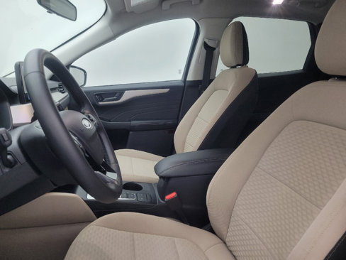 Used 2022 Ford Escape SE w/ SE Sport Appearance Package image 17