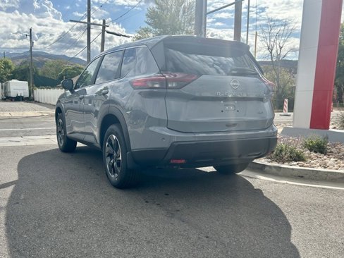 New 2026 Nissan Rogue SV image 5