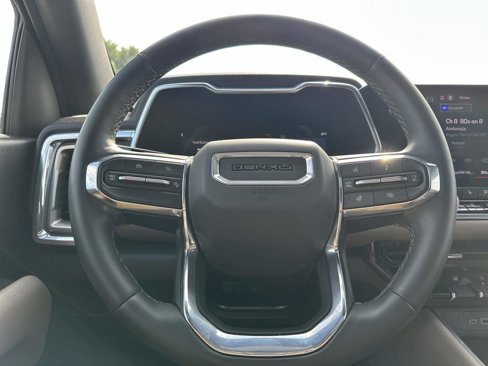 Certified 2023 GMC Canyon Denali image 13