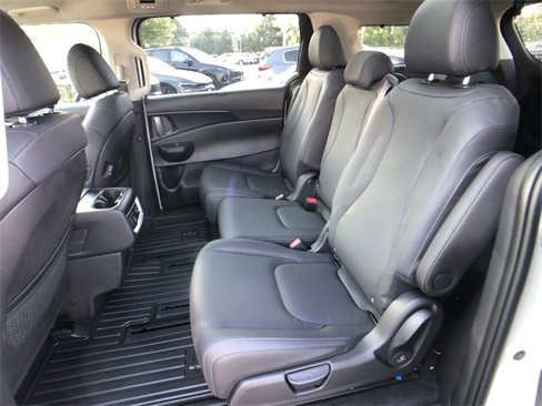 New 2026 Kia Carnival SX Prestige image 23