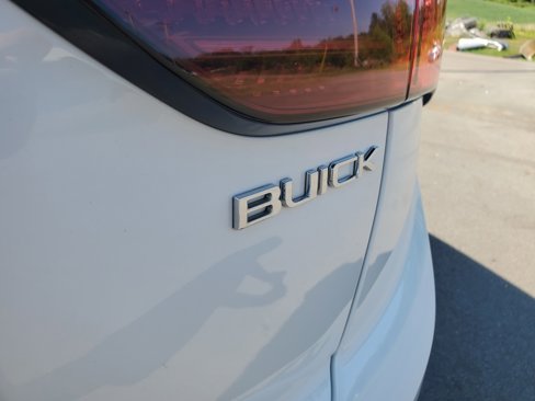 Used 2024 Buick Envision Sport Touring image 10