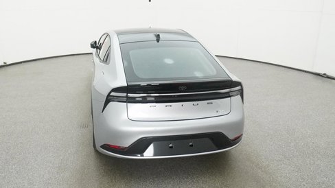 New 2025 Toyota Prius XLE image 15