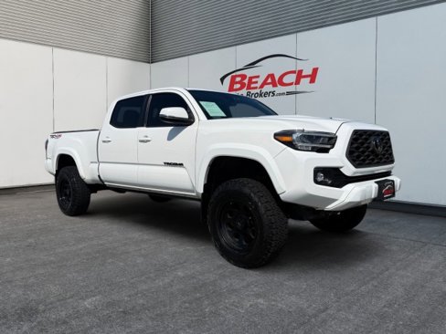 Used 2021 Toyota Tacoma TRD Sport image 5