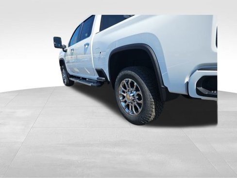 New 2026 Chevrolet Silverado 2500 LTZ w/ Z71 Chrome Sport Edition image 12