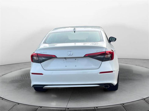 Used 2022 Honda Civic Sport image 4
