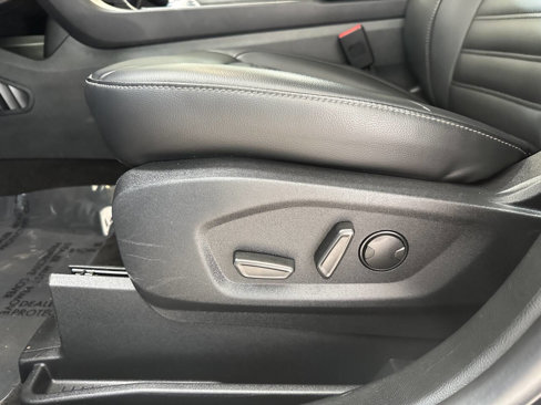 Used 2024 Ford Edge SEL image 26