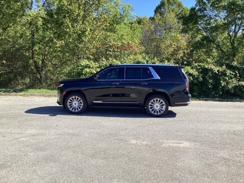 Used 2021 Cadillac Escalade Premium Luxury image 4