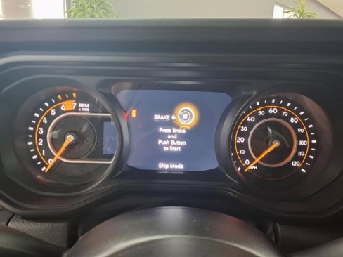 New 2025 Jeep Wrangler Unlimited Rubicon 392 image 12