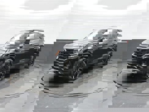 New 2026 Volkswagen Atlas Cross Sport SE image 3