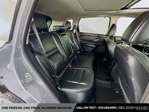 Used 2021 Nissan Rogue SL w/ Premium Package image 28