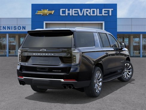 New 2026 Chevrolet Suburban Premier image 4