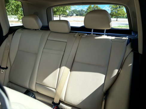 Used 2014 Mercedes-Benz GLK 350 2WD image 29