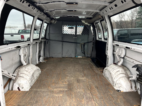 Used 2017 GMC Savana 2500 image 13