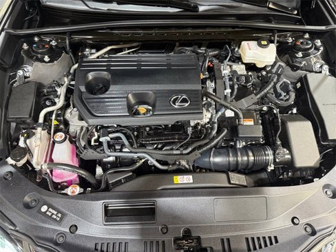 Used 2024 Lexus ES 300h image 45