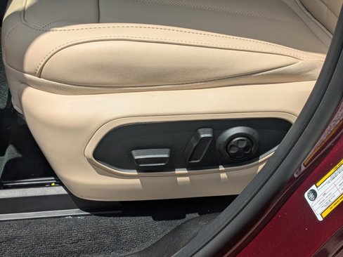 New 2025 Jeep Grand Cherokee Limited image 21