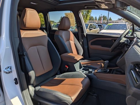 Used 2025 Subaru Forester Touring image 38