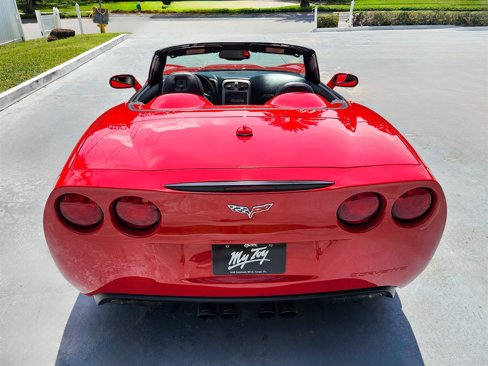 Used 2005 Chevrolet Corvette Convertible w/ Preferred Equipment Group image 7