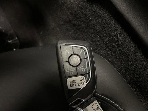 New 2025 Chevrolet Corvette Stingray Premium Cpe w/ Z51 Performance Package image 30