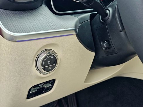 New 2026 Mercedes-Benz CLE 300 4MATIC Coupe image 16