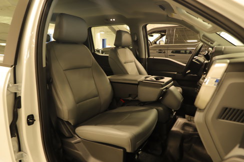Used 2025 Ford F250 Lariat image 13