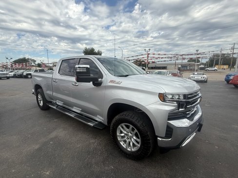 Used 2021 Chevrolet Silverado 1500 LTZ w/ Technology Package image 3