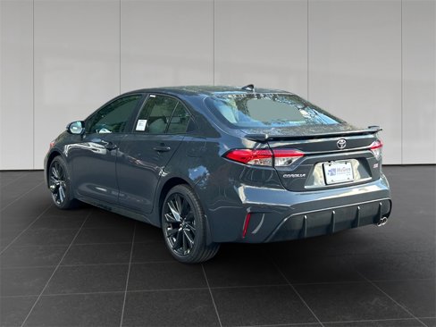 New 2026 Toyota Corolla SE w/ SE Package image 3