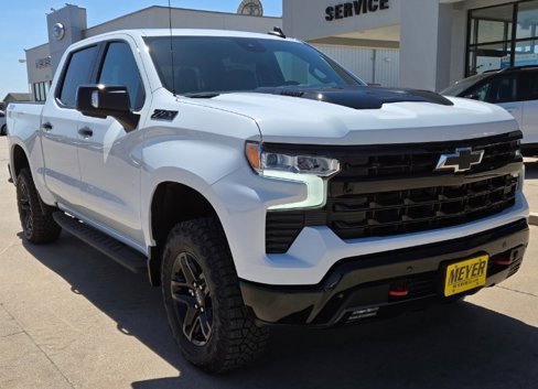 New 2025 Chevrolet Silverado 1500 LT Trail Boss w/ LT Trail Boss Premium Package image 2
