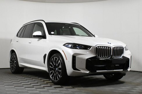 New 2026 BMW X5 xDrive40i w/ M Sport Package image 9