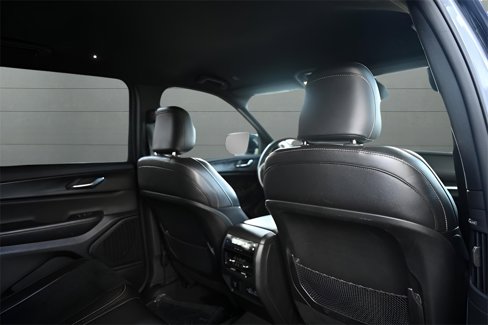Used 2024 Jeep Grand Cherokee L Laredo image 27