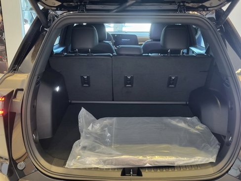 New 2026 Chevrolet Equinox LT w/ Convenience Package II image 4
