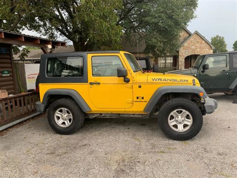 Used 2009 Jeep Wrangler X image 2