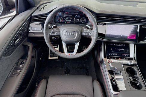 New 2025 Audi RS Q8 performance image 20
