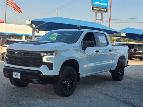 New 2026 Chevrolet Silverado 1500 LT Trail Boss w/ Convenience Package II image 1