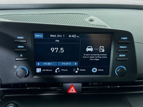 Certified 2025 Hyundai Elantra Sport image 7