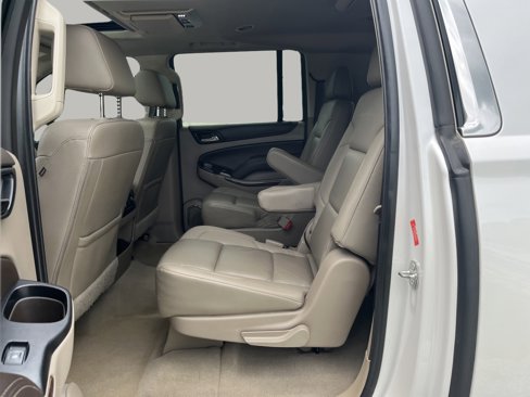 Used 2019 Chevrolet Suburban LT w/ LT Signature Package image 16