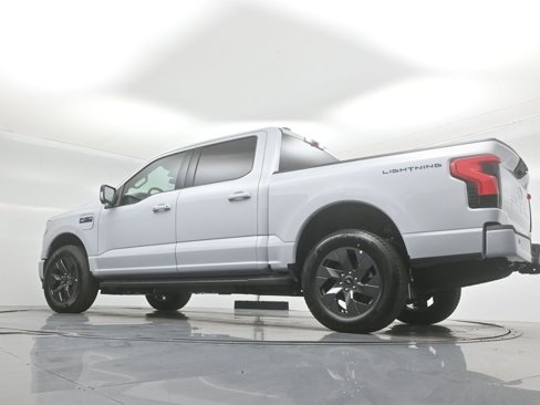 New 2025 Ford F150 Lightning XLT image 50