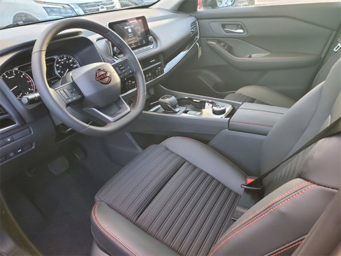 New 2026 Nissan Rogue SV image 7