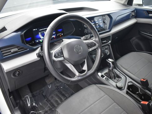 Used 2022 Volkswagen Taos SE image 5