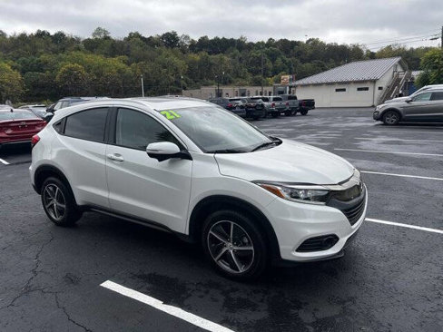 Used 2021 Honda HR-V EX image 3