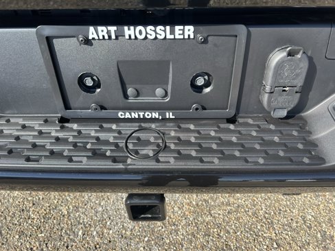 New 2026 RAM 1500 4x4 Crew Cab image 19