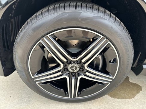 New 2025 Mercedes-Benz GLE 450 4MATIC Coupe image 12