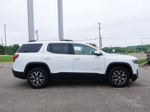 Used 2023 GMC Acadia SLE w/ Driver Convenience Package image 8